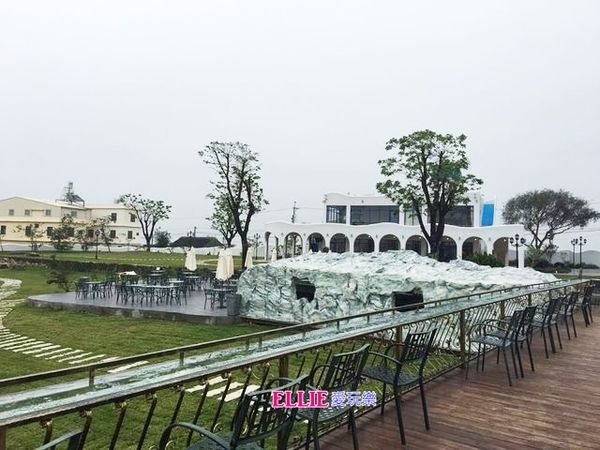 12443114_1069492143072005_1028082542_n