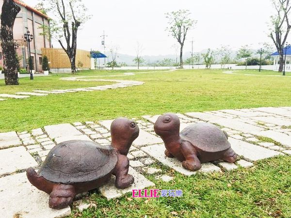 12516404_1069492089738677_1869340135_n