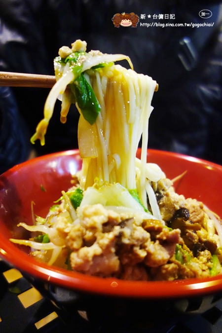 12鮮築香菇肉燥乾麵 (3).JPG