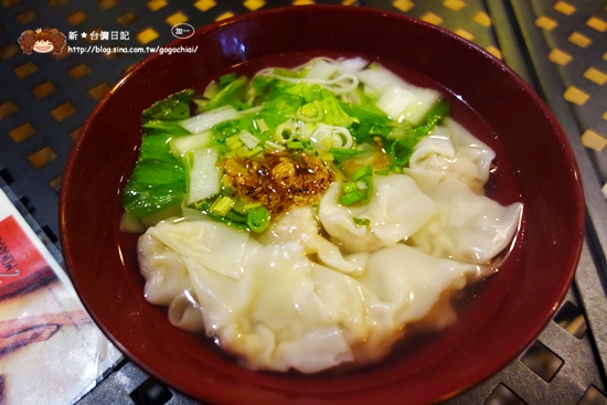 12鮮築餛飩麵 (1).JPG