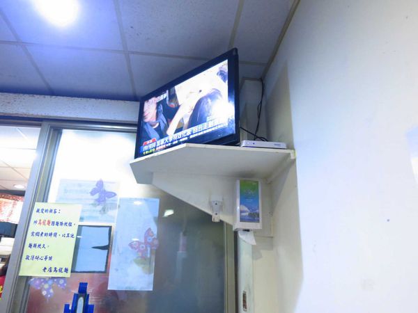 【三重美食】烏龍麵老店-特殊的濃郁口味湯頭炒麵