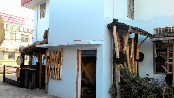 恆春民謠館：再唱一段思想起...    ..恆春民謠館