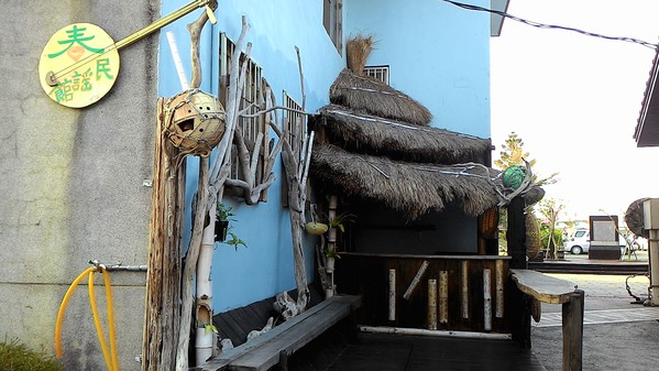 恆春民謠館：再唱一段思想起...    ..恆春民謠館