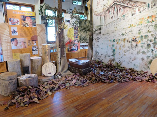 恆春民謠館：再唱一段思想起...    ..恆春民謠館