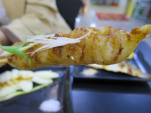 串板燒烤：串起鮮嫩多汁的燒烤滋味~ .. 串板燒烤