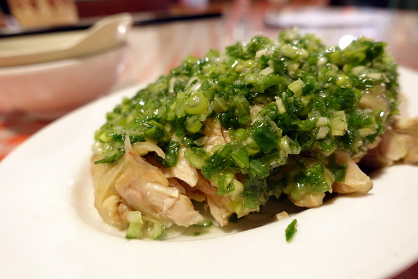 陸光小館：(胖樺食記)市民大道好吃的眷村家常菜「陸光小館」，滷菜刀工細緻推豆皮豬大腸。台北必吃/砂鍋魚頭/給力熱炒/免服務費