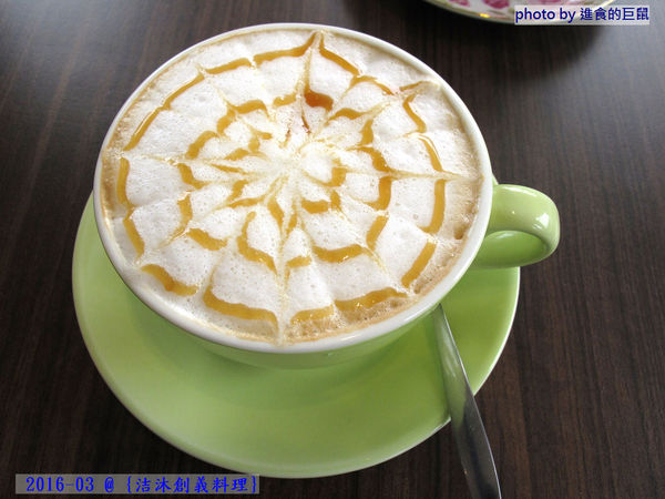 洁沐創義料理:(台南。安南區美食)『洁沐創義料理』超值美味“創”意“義”式“料理”。只要高級餐廳的一半價格 就能吃到! 還不快! 衝吧!