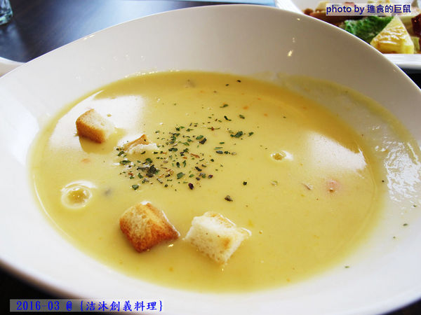 洁沐創義料理:(台南。安南區美食)『洁沐創義料理』超值美味“創”意“義”式“料理”。只要高級餐廳的一半價格 就能吃到! 還不快! 衝吧!