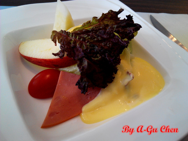 洁沐創義料理：【臺南Ω安南區】洁沐創義料理。色、香、味俱全，一食入魂の手作料理