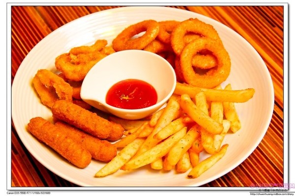 Little Vegas Taipei 小維加斯(台北總店)：【台北市府美式料理】☼Little Vegas Taipei 小維加斯☼香港首度來台開店,異國料理令人耳目一新♥♥