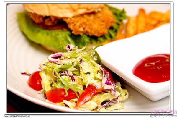 Little Vegas Taipei 小維加斯(台北總店)：【台北市府美式料理】☼Little Vegas Taipei 小維加斯☼香港首度來台開店,異國料理令人耳目一新♥♥