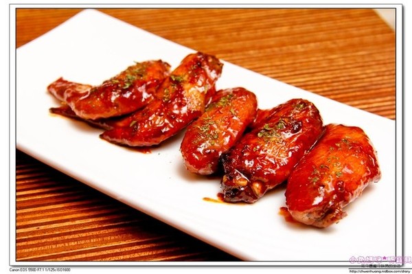 Little Vegas Taipei 小維加斯(台北總店)：【台北市府美式料理】☼Little Vegas Taipei 小維加斯☼香港首度來台開店,異國料理令人耳目一新♥♥