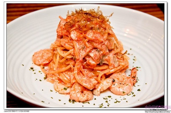 Little Vegas Taipei 小維加斯(台北總店)：【台北市府美式料理】☼Little Vegas Taipei 小維加斯☼香港首度來台開店,異國料理令人耳目一新♥♥