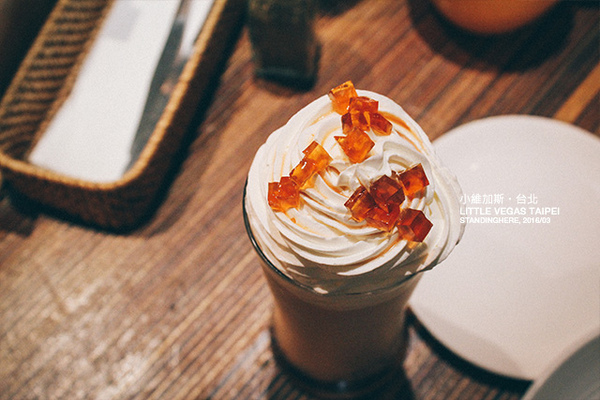Little Vegas Taipei 小維加斯(台北總店)：台北_ Little Vegas Taipei 小維斯加 / 捷運市政府站 / 來自香港的混搭美食