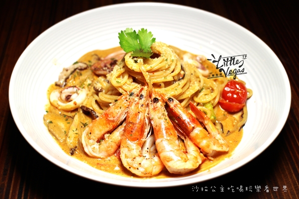 Little Vegas Taipei 小維加斯(台北總店):台北信義『Little Vegas Taipei 小維加斯』捷運市政府站美式餐廳