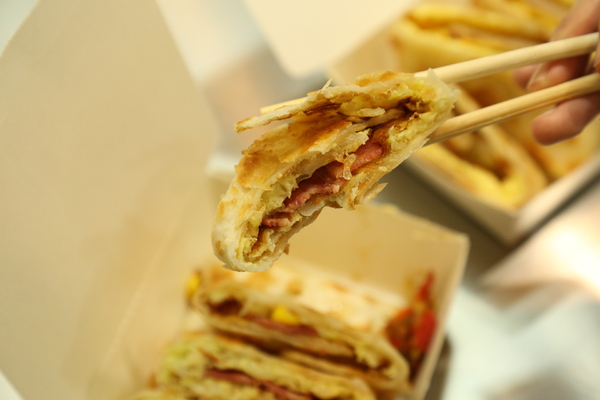 蛋要酷手工蛋餅專賣店：[台北]北車小吃 現點現做 早餐下午茶大滿足 蛋要酷手工蛋餅專賣店