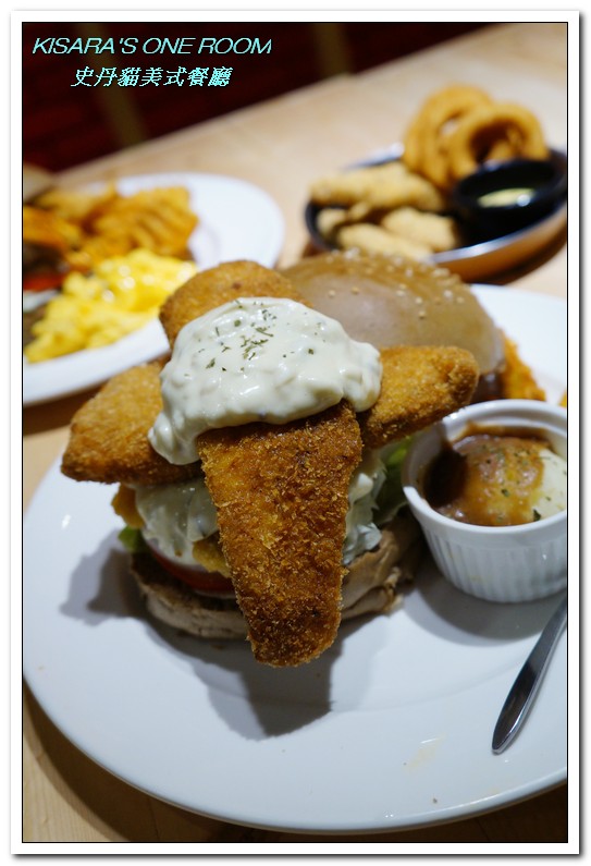 Stan & Cat 史丹貓美式餐廳：忠孝復興美式．東區個性大分量歡樂漢堡就在這裡！──史丹貓美式餐廳