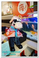 瘋牛排洋食(港墘店)：台北內湖牛排．說比臉大真的是太客氣的55oz超巨大牛排──瘋牛排洋食