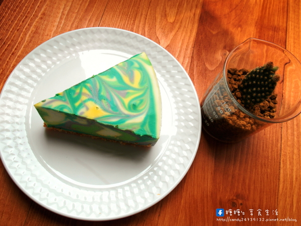 弎六:〖台中│美食〗弎六 ❤ 隱藏於住宅區二樓中的人氣甜點"彩虹生乳酪",每次開店不到兩小時就通通賣光光了!!