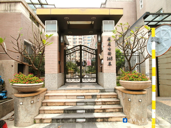 弎六:〖台中│美食〗弎六 ❤ 隱藏於住宅區二樓中的人氣甜點"彩虹生乳酪",每次開店不到兩小時就通通賣光光了!!