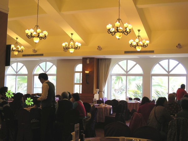 台南商務會館-港式飲茶：港人做港點、道地好好食～ ..台南商務會館-港式飲茶