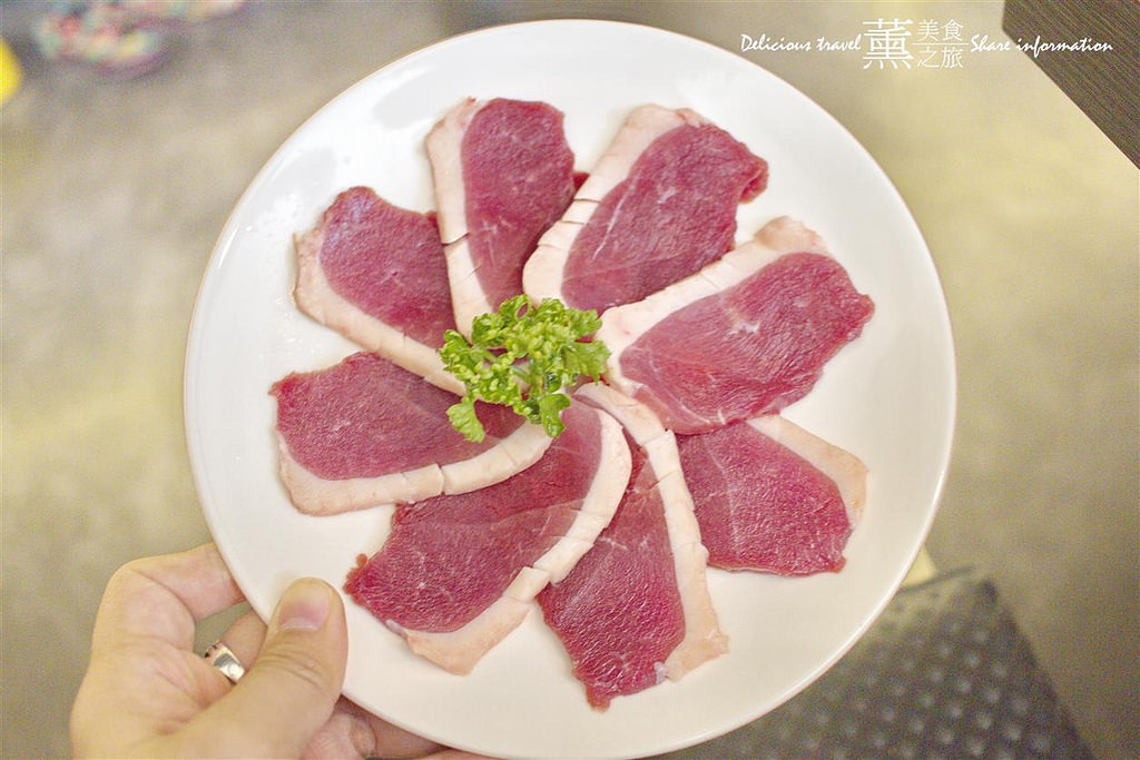 肉肉燒肉店