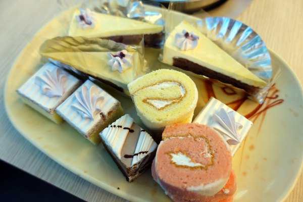 犇鱻涮涮鍋:(胖樺食記)平價火鍋吃到飽連鎖店「犇鱻涮涮鍋」/新北市中永和美食/高CP值