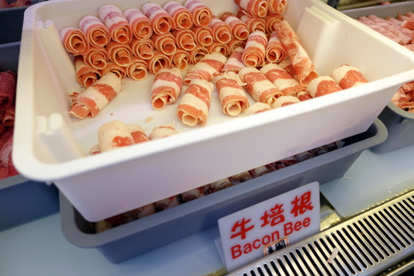 犇鱻涮涮鍋:(胖樺食記)平價火鍋吃到飽連鎖店「犇鱻涮涮鍋」/新北市中永和美食/高CP值