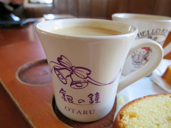 北海道小樽：北國の旅.. 銀の鐘１号館        ..可以帶走幸福的咖啡館~