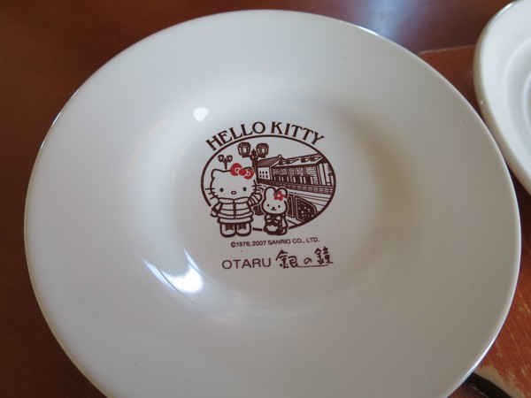 北海道小樽：北國の旅.. 銀の鐘１号館        ..可以帶走幸福的咖啡館~