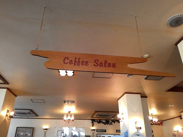 北海道小樽：北國の旅.. 銀の鐘１号館        ..可以帶走幸福的咖啡館~