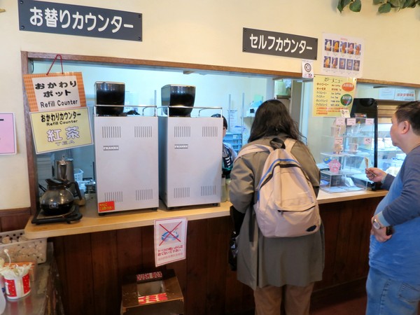 北海道小樽：北國の旅.. 銀の鐘１号館        ..可以帶走幸福的咖啡館~