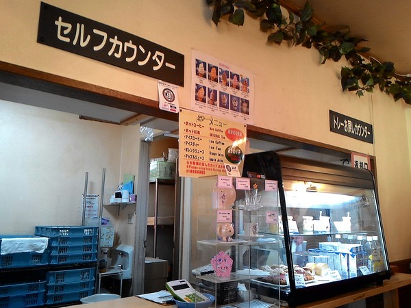 北海道小樽：北國の旅.. 銀の鐘１号館        ..可以帶走幸福的咖啡館~