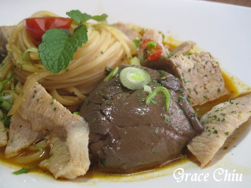 曼朵拉義式料理(敦北店)~松山區義大利麵%2F松山區披薩%2F台北市包場餐廳~麻辣紅袍松阪豬細扁麵