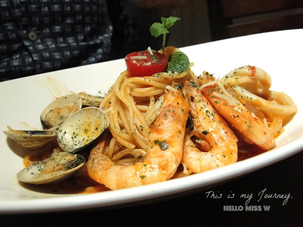 曼朵拉義式料理(敦北店):【曼朵拉義式料理-敦北店】 融合經典義式、創意中式 質感新美味 附2016菜單