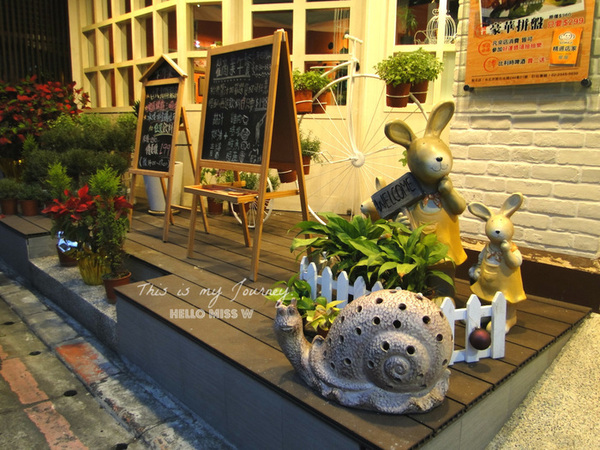 曼朵拉義式料理(敦北店):【曼朵拉義式料理-敦北店】 融合經典義式、創意中式 質感新美味 附2016菜單