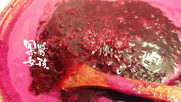 11988714_1070626499621671_403295506169540639_n