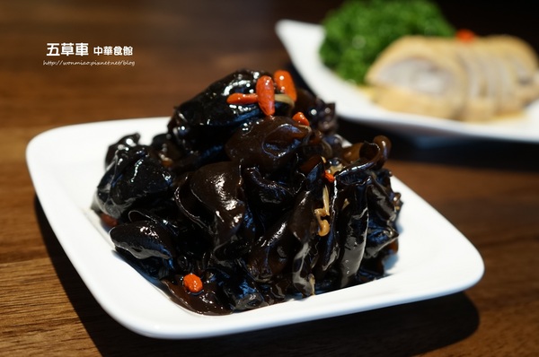 五草車 中華食館：【忠孝敦化/中式料理】 高貴不貴，優質好吃的中式餐館 ✿✿ 五草車 中華食館 ✿✿（完整菜單）