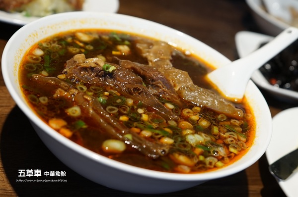 五草車 中華食館：【忠孝敦化/中式料理】 高貴不貴，優質好吃的中式餐館 ✿✿ 五草車 中華食館 ✿✿（完整菜單）