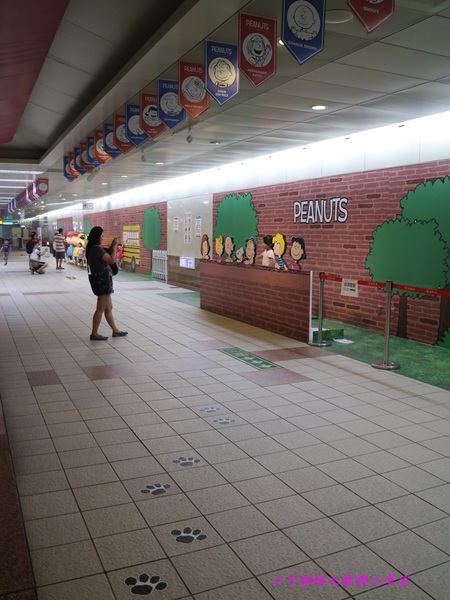 跟著查理布朗旅行趣：【高雄旅遊】2016 跟著查理布朗旅行趣，快來高雄捷運跟史奴比見面，只到八月