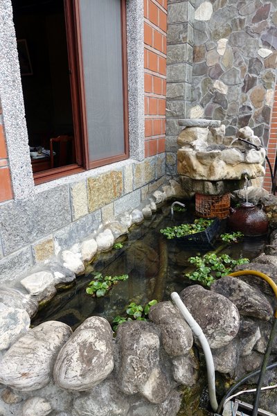 野宴食堂：(胖樺食記)新北石碇必吃美食，深山也有新鮮海產可品嘗「野宴食堂」