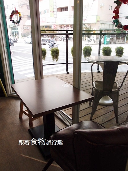 PC033359 - 複製.JPG