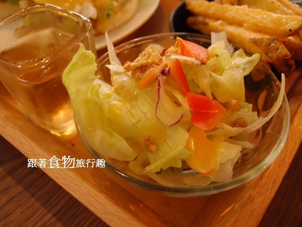 PC033377 - 複製.JPG