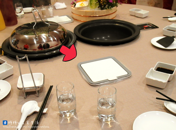 蒸食在：〖台中│美食〗蒸食在海鮮餐廳 ❤ 瓦跳跳海鮮登場!!『蒸』新鮮，『蒸』實在，『蒸』美味，『蒸』服味蕾饗宴