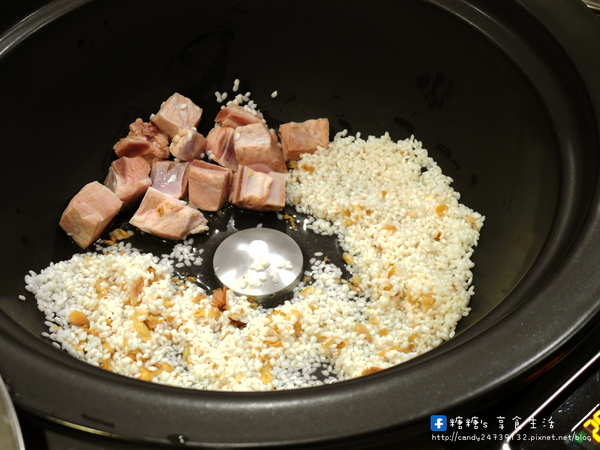 蒸食在：〖台中│美食〗蒸食在海鮮餐廳 ❤ 瓦跳跳海鮮登場!!『蒸』新鮮，『蒸』實在，『蒸』美味，『蒸』服味蕾饗宴