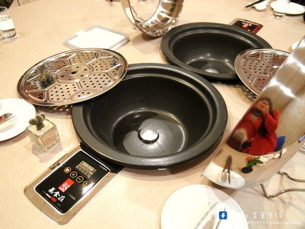 蒸食在：〖台中│美食〗蒸食在海鮮餐廳 ❤ 瓦跳跳海鮮登場!!『蒸』新鮮，『蒸』實在，『蒸』美味，『蒸』服味蕾饗宴