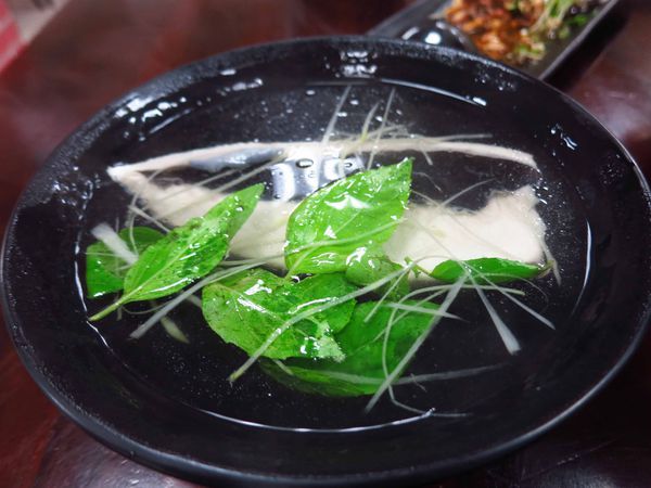 【蘆洲美食】家鄉鵝肉擔仔麵-CP值極高的巷弄美食