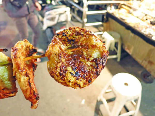 【蘆洲美食】胖阿姨碳烤-夜市裡的超人氣炭烤店