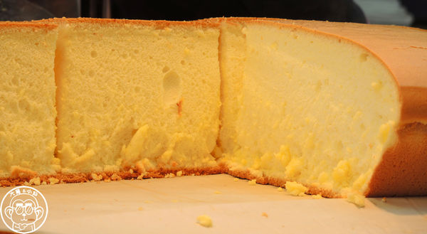 源味本舖-古早味現烤蛋糕(淡水):呷飽祙【新北淡水・源味本舖古早味現烤蛋糕(旗艦店)】食尚玩家推薦