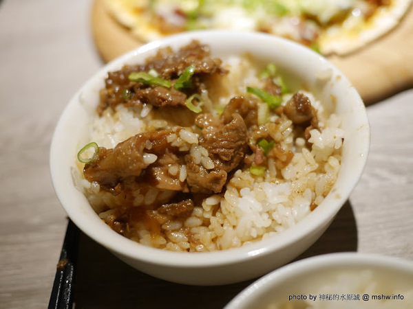 山鯨燒肉 山くじら 燒肉：【食記】台中山鯨燒肉やきにくの專門店@北區簡愛汽車旅館 : 印月餐旅新品牌, 日韓合璧, 大份量高CP值, 滿足你對肉食的渴望!!
